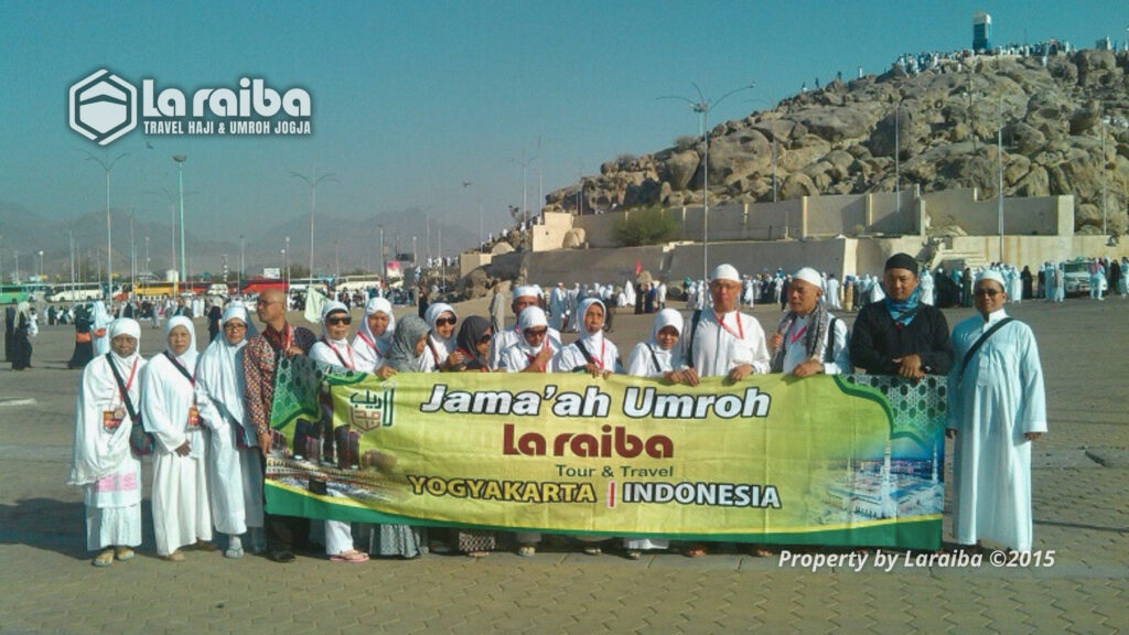 Jamaah umroh 2015 travel resmi Kemenag Laraiba Travel Jogja Perjalanan spiritual umroh 2015 dari Yogyakarta dengan Laraiba Travel